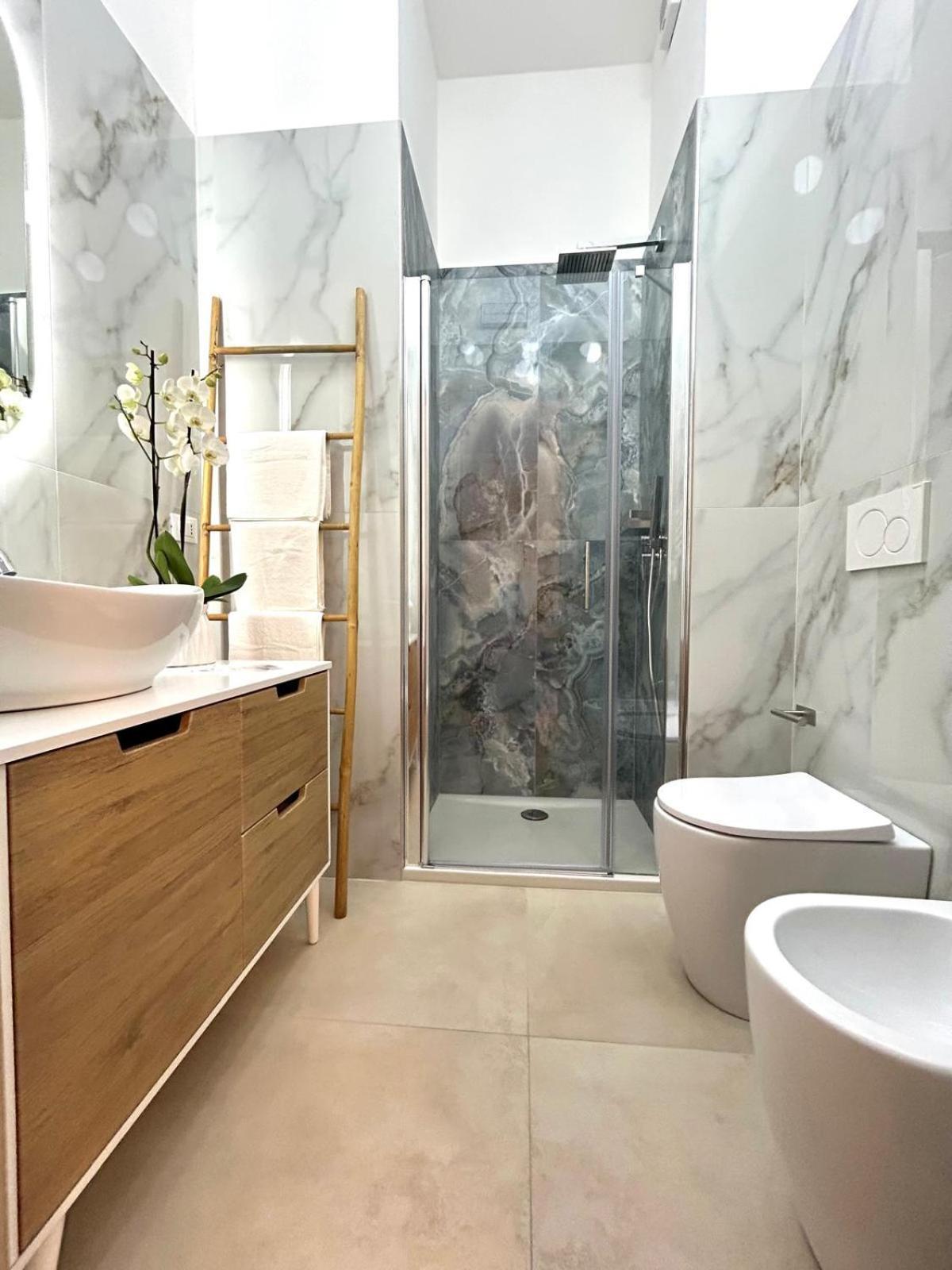 Sea Pearl Luxury Rooms La Spezia Exterior foto